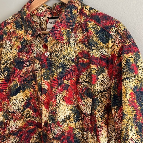 The North Face Baytrail Hawaiian Floral Print Short Sleeve Shirt Size XL - Picture 8 of 11